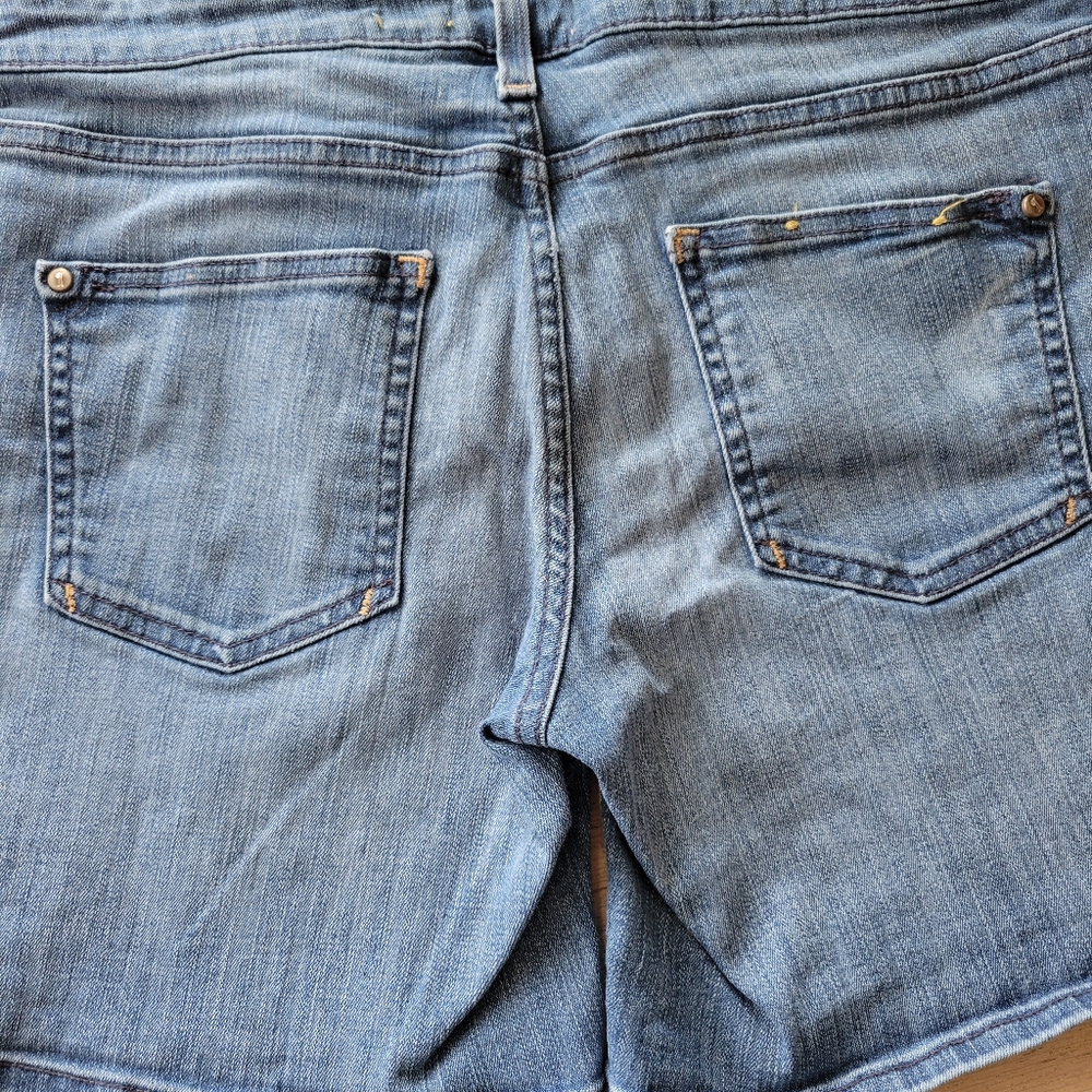 Pilcro and the Letterpress (Anthropologie) Jean shorts - Picture 3 of 12
